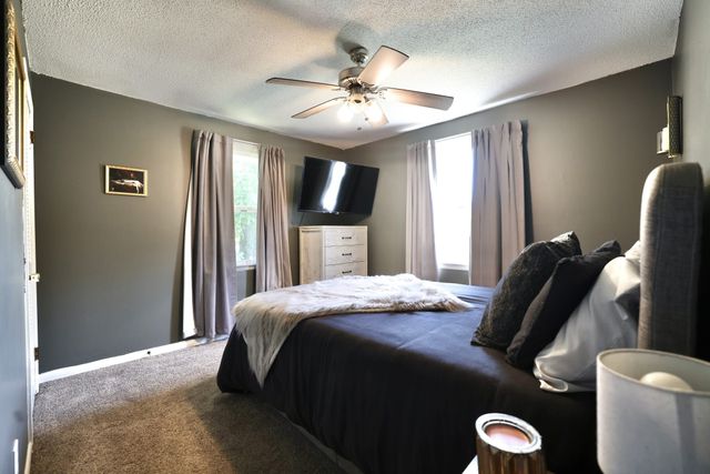 627 Baker Dr, Lafayette, TN 37083