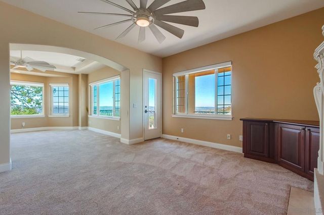 13852 Northcrest Ln, Poway, CA 92064