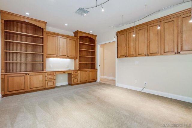 13852 Northcrest Ln, Poway, CA 92064