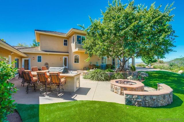 13852 Northcrest Ln, Poway, CA 92064