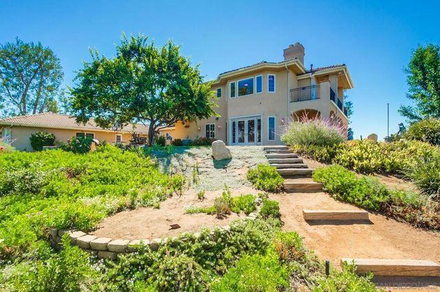 13852 Northcrest Ln, Poway, CA 92064