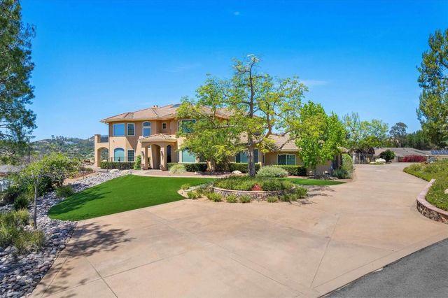 13852 Northcrest Ln, Poway, CA 92064