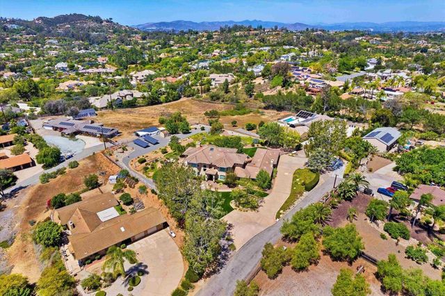 13852 Northcrest Ln, Poway, CA 92064