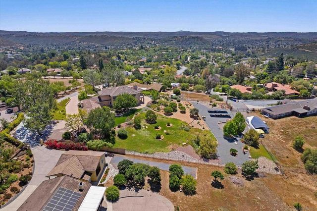 13852 Northcrest Ln, Poway, CA 92064