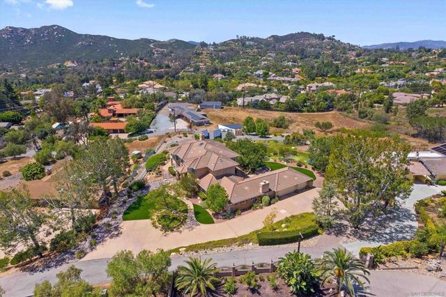 13852 Northcrest Ln, Poway, CA 92064