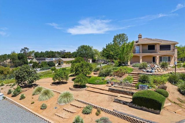 13852 Northcrest Ln, Poway, CA 92064