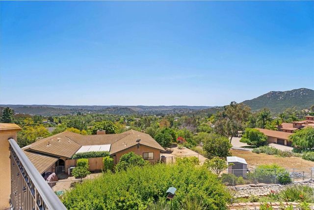 13852 Northcrest Ln, Poway, CA 92064