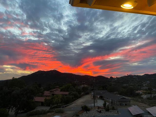 13852 Northcrest Ln, Poway, CA 92064
