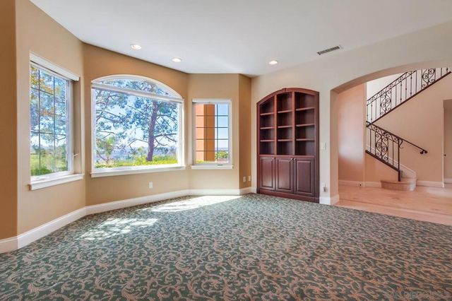 13852 Northcrest Ln, Poway, CA 92064