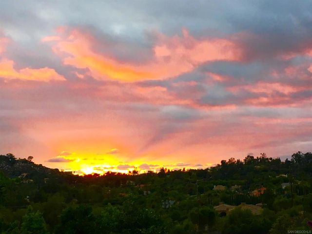 13852 Northcrest Ln, Poway, CA 92064