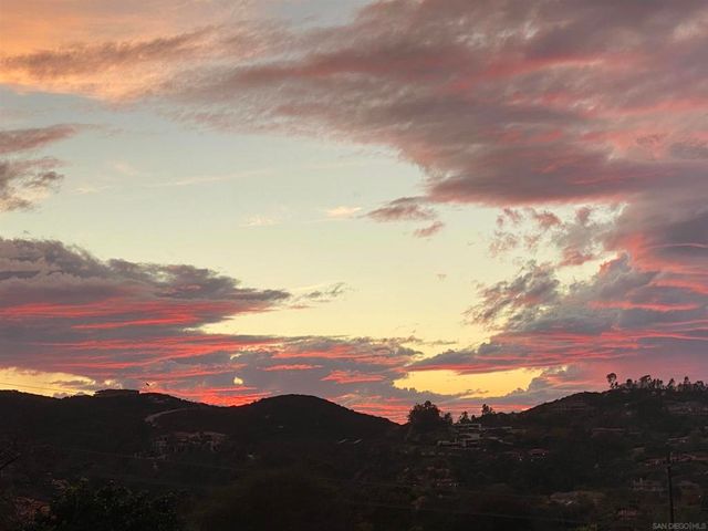 13852 Northcrest Ln, Poway, CA 92064