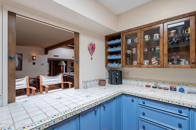 32 Circulo De Prado, Tubac, AZ 85646