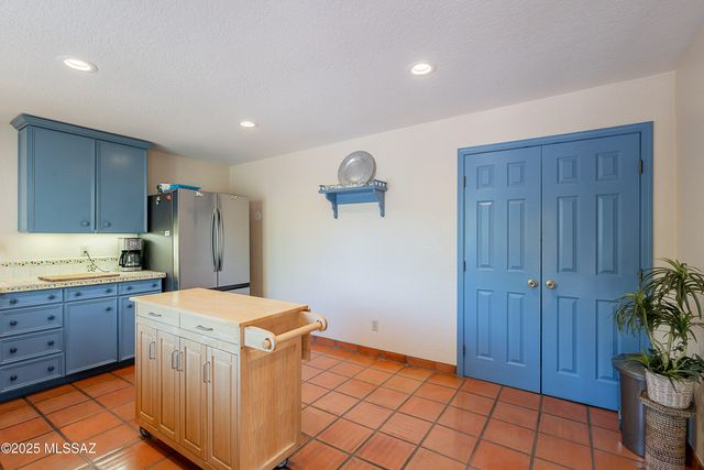 32 Circulo De Prado, Tubac, AZ 85646