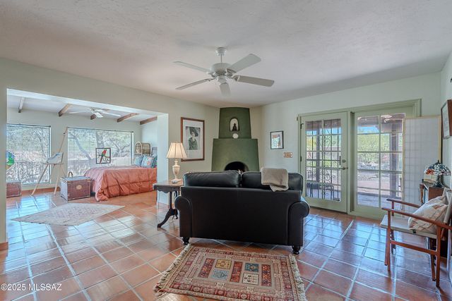 32 Circulo De Prado, Tubac, AZ 85646