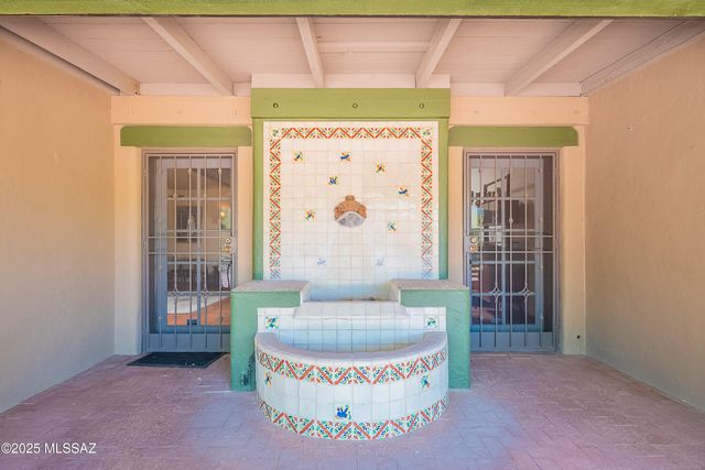 32 Circulo De Prado, Tubac, AZ 85646