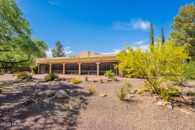 32 Circulo De Prado, Tubac, AZ 85646