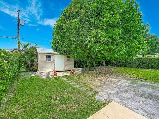 145 W 57th Street, Hialeah, FL 33012