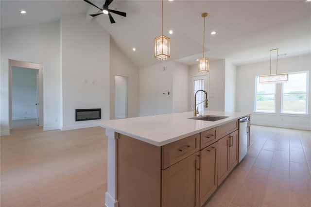 3072 Road 66124, Dayton, TX 77535