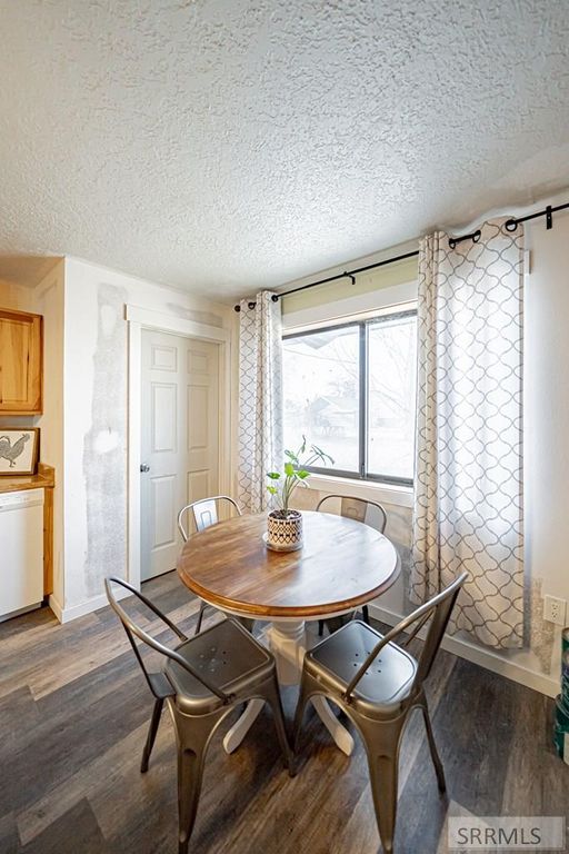 Image 13 of property listing at 669 2nd E, Ririe, ID 83443