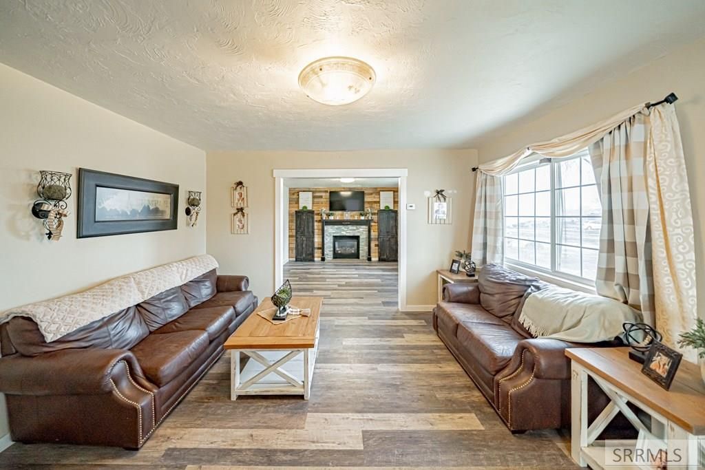 Image 4 of property listing at 669 2nd E, Ririe, ID 83443