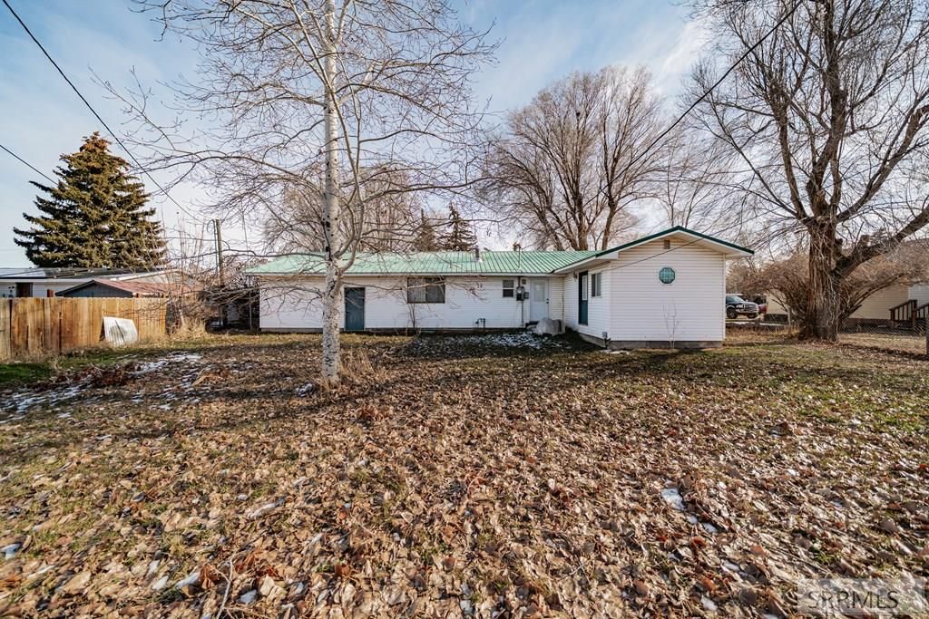 Image 40 of property listing at 669 2nd E, Ririe, ID 83443