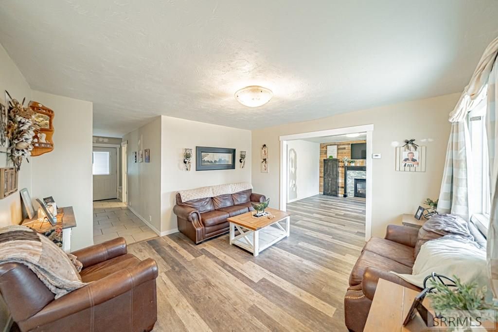 Image 5 of property listing at 669 2nd E, Ririe, ID 83443