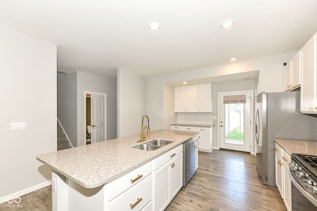 2606 Plano Drive, Whitestown, IN 46075