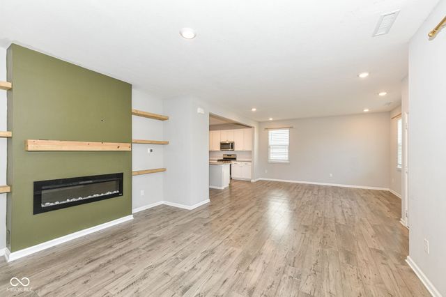 2606 Plano Drive, Whitestown, IN 46075