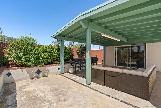 1005 Oneonta Avenue, Imperial Beach, CA 91932
