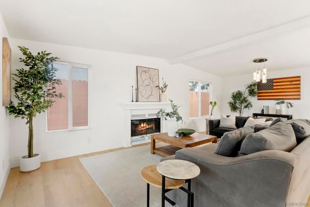 Image 15 of property listing at 1005 Oneonta Avenue, Imperial Beach, CA 91932