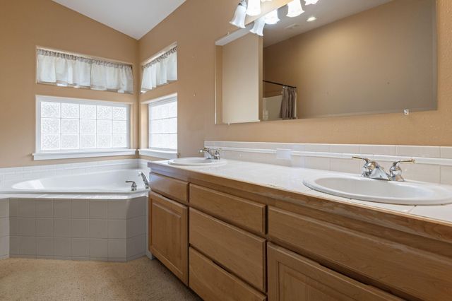 2903 NW Fairway Heights Drive, Bend, OR 97703