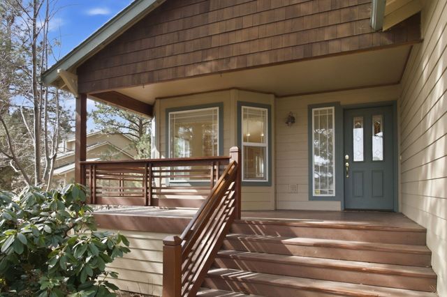 2903 NW Fairway Heights Drive, Bend, OR 97703