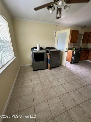 3511 Park Boulevard, Gulfport, MS 39501