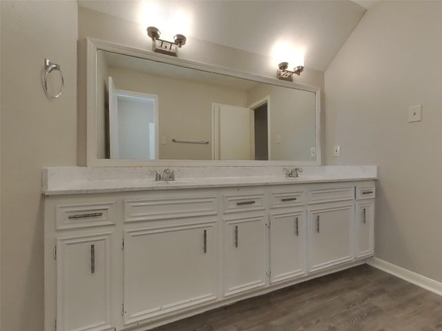 12027 Arrowhead Glen Drive, Houston, TX 77071