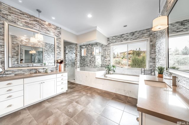 13335 Satinspar Drive, Reno, NV 89511