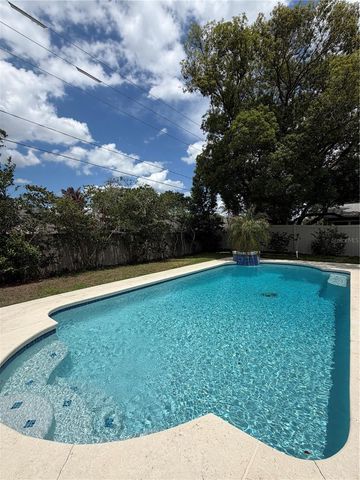 1032 MANCHESTER CIRCLE, Winter Park, FL 32792