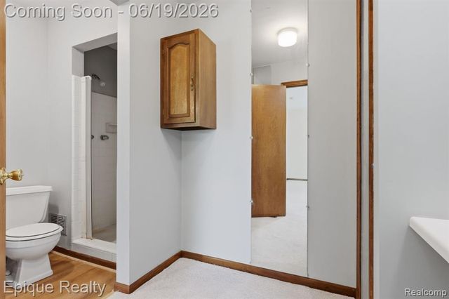 51600 Shelby Road, Utica, MI 48316