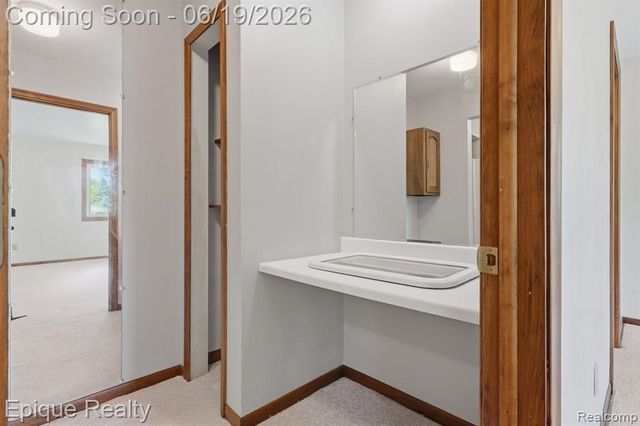 51600 Shelby Road, Utica, MI 48316