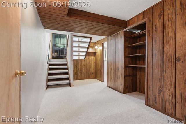 51600 Shelby Road, Utica, MI 48316