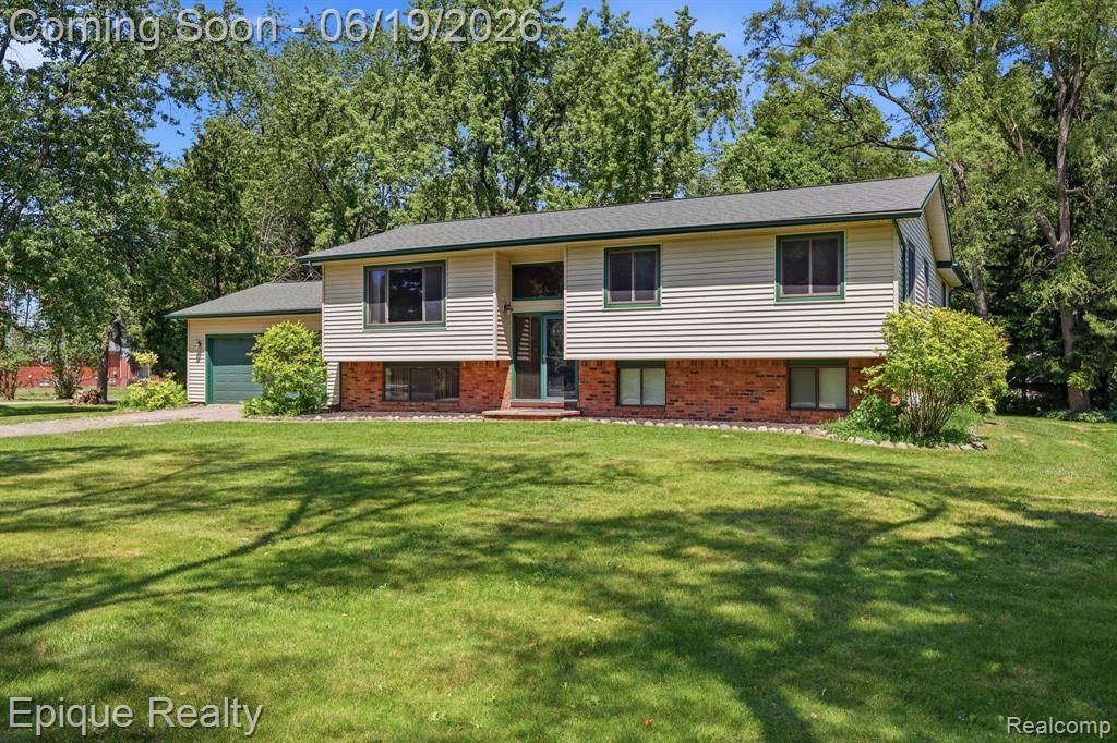 51600 Shelby Road, Utica, MI 48316