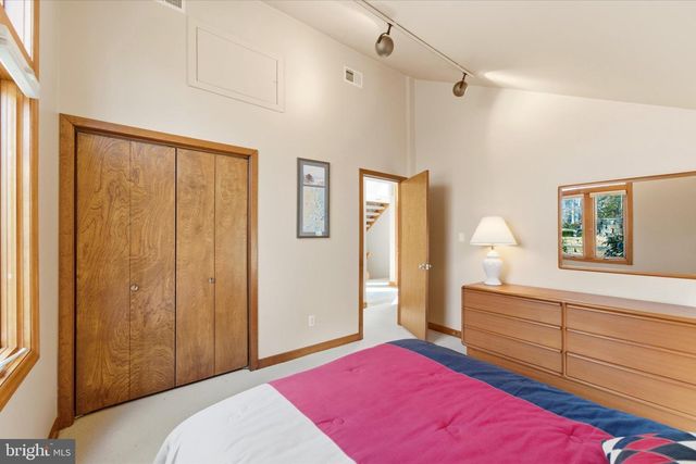 12500 PARADISE SPRING RD, Clifton, VA 20124