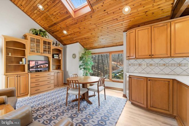 12500 PARADISE SPRING RD, Clifton, VA 20124