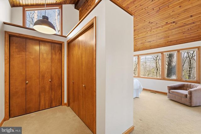 12500 PARADISE SPRING RD, Clifton, VA 20124