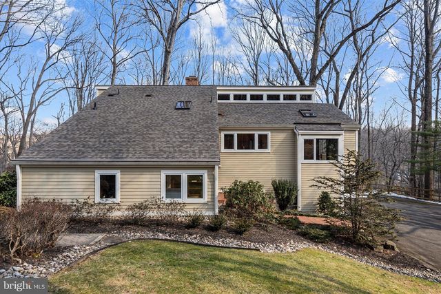 12500 PARADISE SPRING RD, Clifton, VA 20124