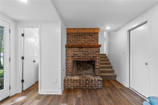 1006 Orrington Place, Lee's Summit, MO 64081