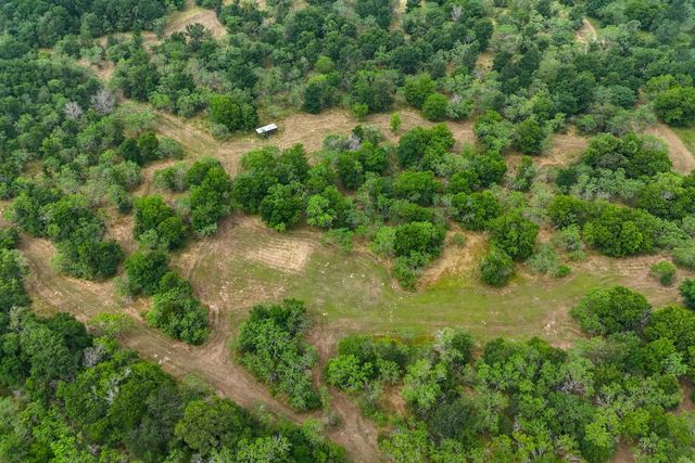 645 Jerrys CRK, Lockhart, TX 78644