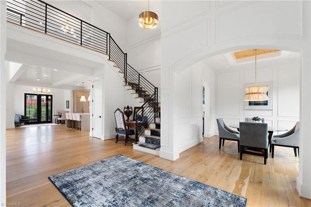 1223 Maple Chase Lane, Winston-salem, NC 27106