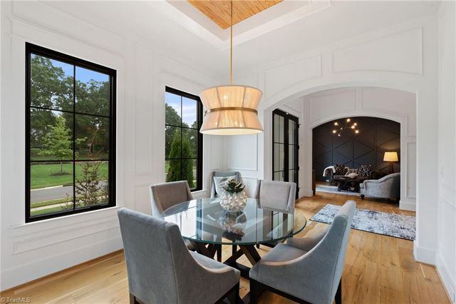 1223 Maple Chase Lane, Winston-salem, NC 27106
