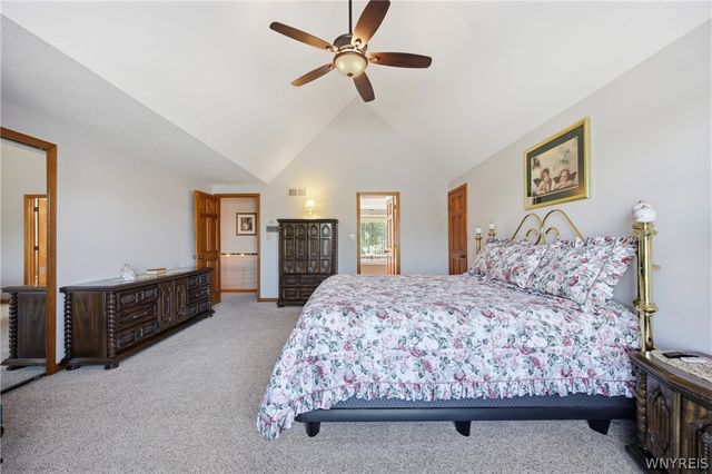 5680 Kippen Drive, Clarence, NY 14051