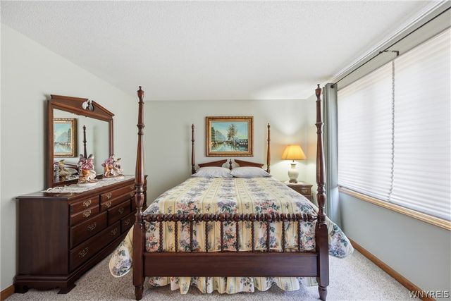 5680 Kippen Drive, Clarence, NY 14051